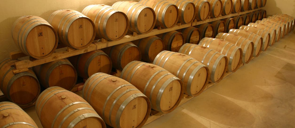 Domaine de la Perrière - Tonneaux de Vin